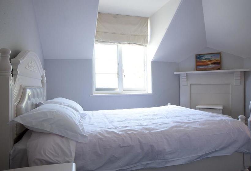 Bed and Breakfast Lowena Cafe And Accommodation | Hobart | Tasmania | Australia 9