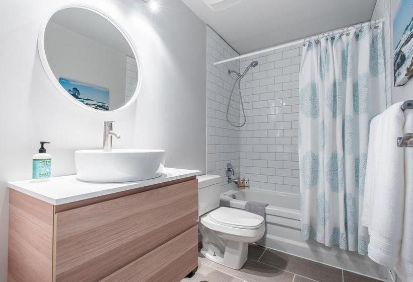 Urban Caribou Bed And Breakfast | Whitehorse | Yukon Territory | Canada 12