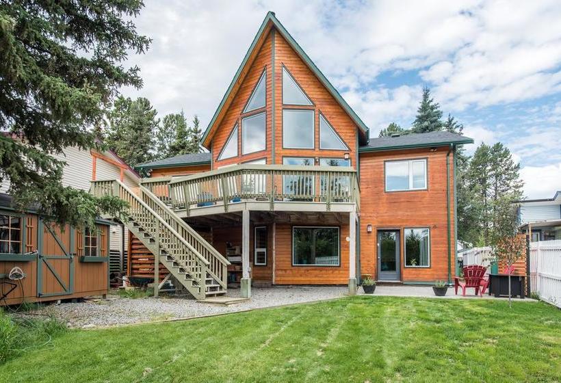 Urban Caribou Bed And Breakfast | Whitehorse | Yukon Territory | Canada 3