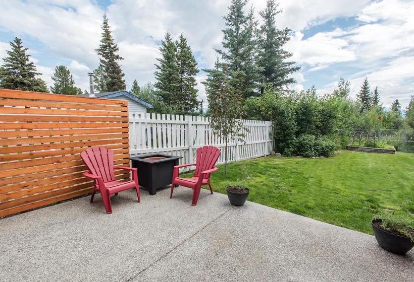 Urban Caribou Bed And Breakfast | Whitehorse | Yukon Territory | Canada 4