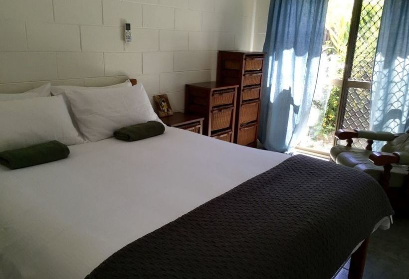 Driftaway Holiday Villas | Yorkeys Knob | Queensland | Australia 11