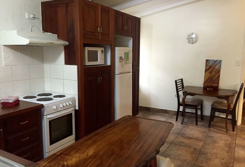 Driftaway Holiday Villas | Yorkeys Knob | Queensland | Australia 19