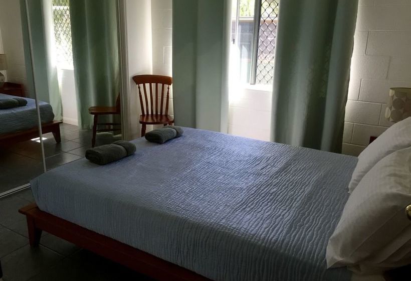 Driftaway Holiday Villas | Yorkeys Knob | Queensland | Australia 7