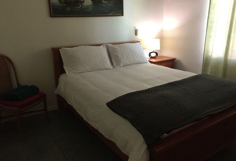 Driftaway Holiday Villas | Yorkeys Knob | Queensland | Australia 8