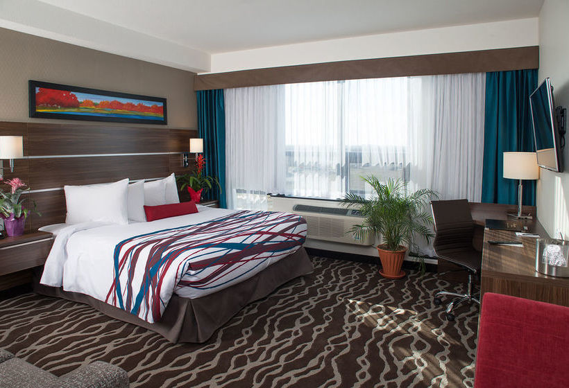 Hotel Encore Suites By Service Plus Inns | Grande Prairie | Alberta | Canada 7