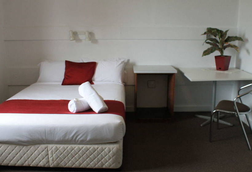 Hotel Beach House Nambour | Nambour | Queensland | Australia 5