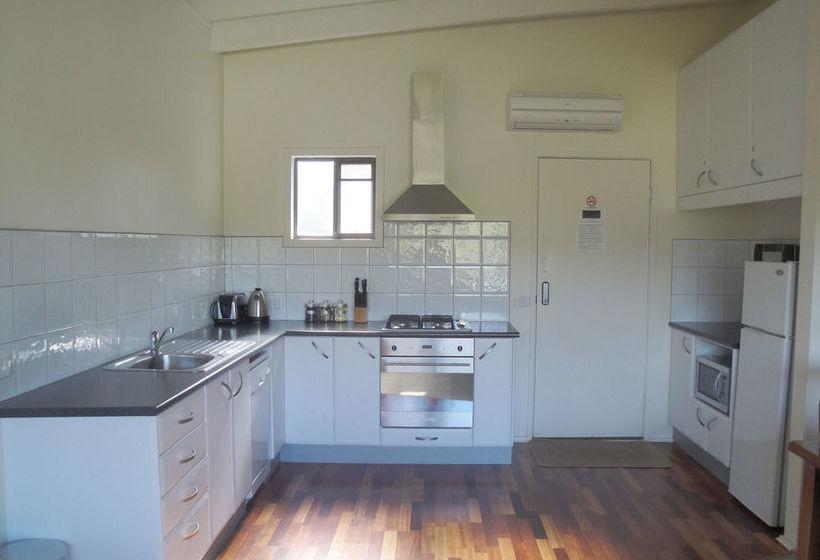 Off Mountain Accommodation | Merrijig | Victoria | Australia 11