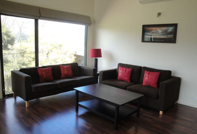 Off Mountain Accommodation | Merrijig | Victoria | Australia 8