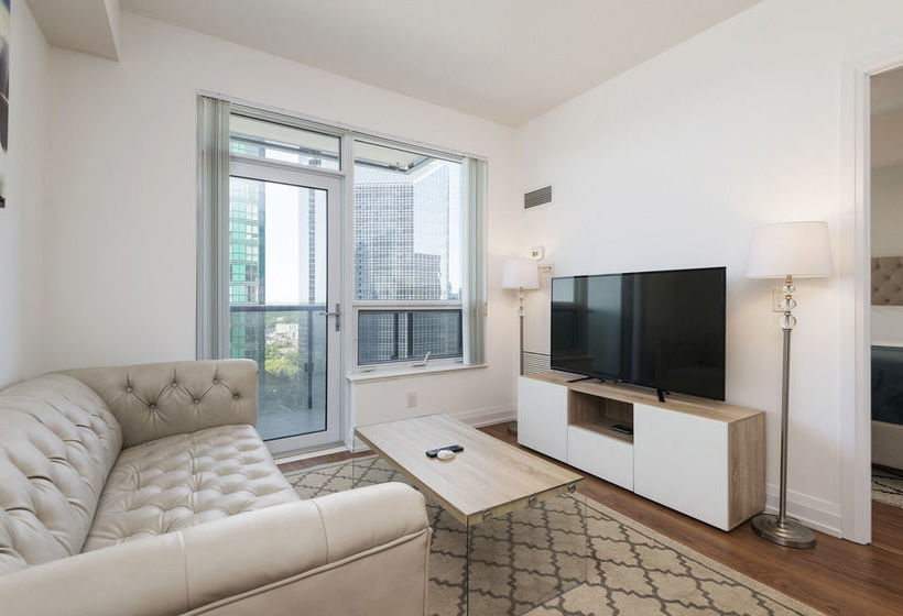 Diamond Vacation Homes Yonge Sheppard | Toronto | Ontario | Canada 5