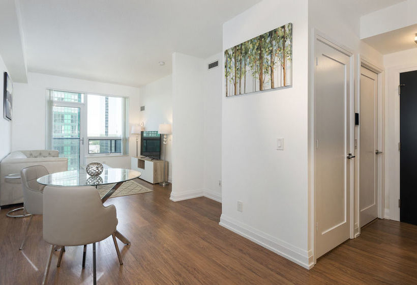 Diamond Vacation Homes Yonge Sheppard | Toronto | Ontario | Canada 6