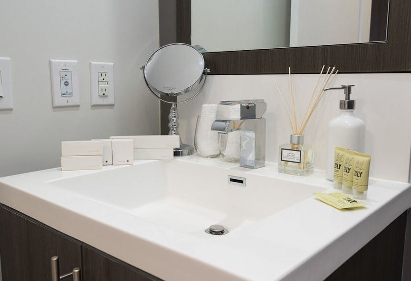 Diamond Vacation Homes Yonge Sheppard | Toronto | Ontario | Canada 7