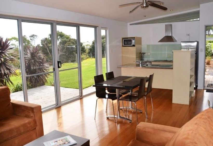 Hotel Blue Lake Holiday Park | Mount Gambier | South Australia | Australia 3