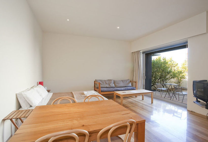 Phoenix Apartments | Lorne | Victoria | Australia 1