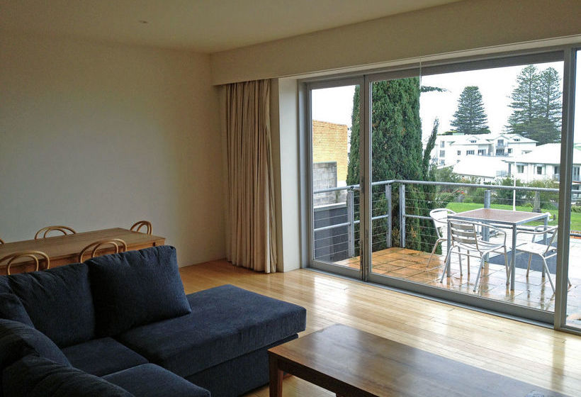 Phoenix Apartments | Lorne | Victoria | Australia 11