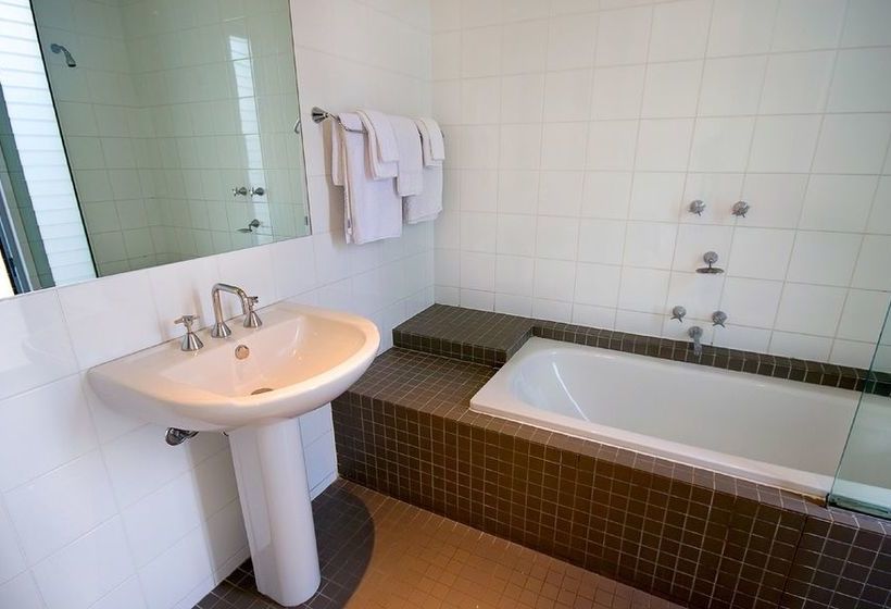 Phoenix Apartments | Lorne | Victoria | Australia 19