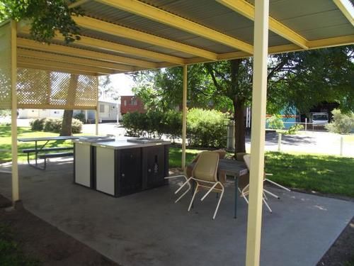 Hotel West Wyalong Caravan Park | West Wyalong | New South Wales | Australia 1