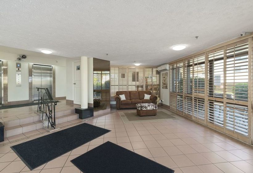 Burleigh Esplanade Apartments | Burleigh Heads | Queensland | Australia 2