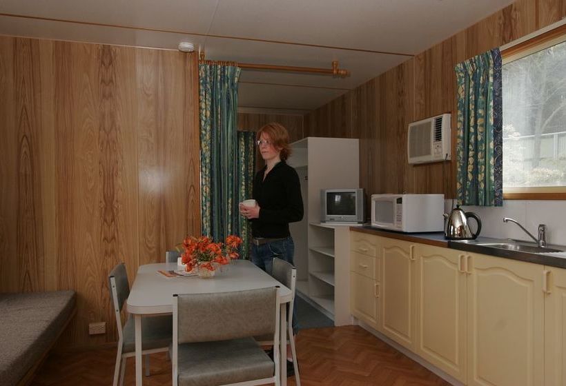 Hotel Iluka Holiday Centre | Coles Bay | Tasmania | Australia 11