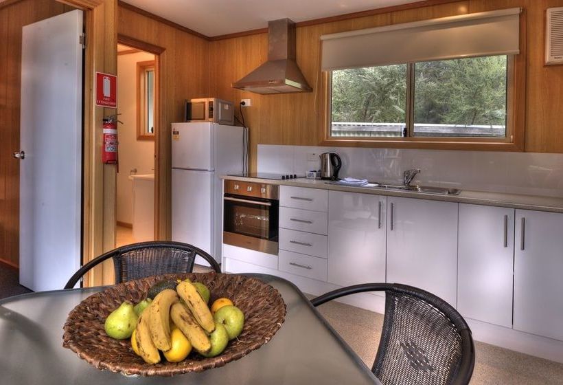 Hotel Iluka Holiday Centre | Coles Bay | Tasmania | Australia 13