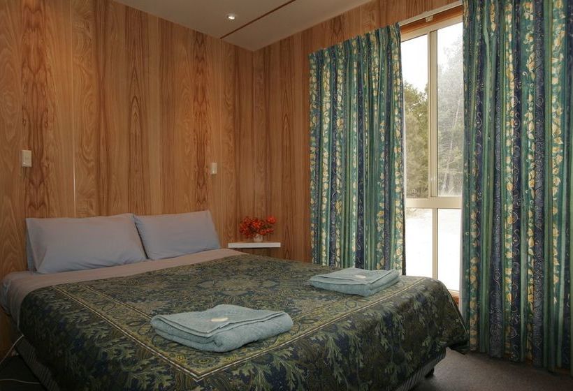 Hotel Iluka Holiday Centre | Coles Bay | Tasmania | Australia 2