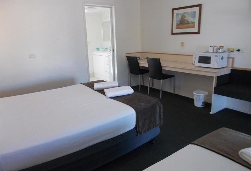 Oscar Motel | Bundaberg | Queensland | Australia 3