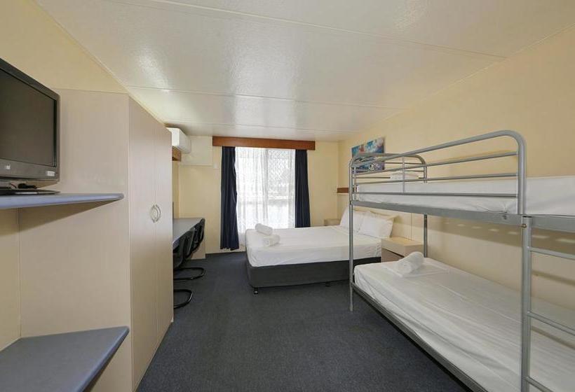 Oscar Motel | Bundaberg | Queensland | Australia 7