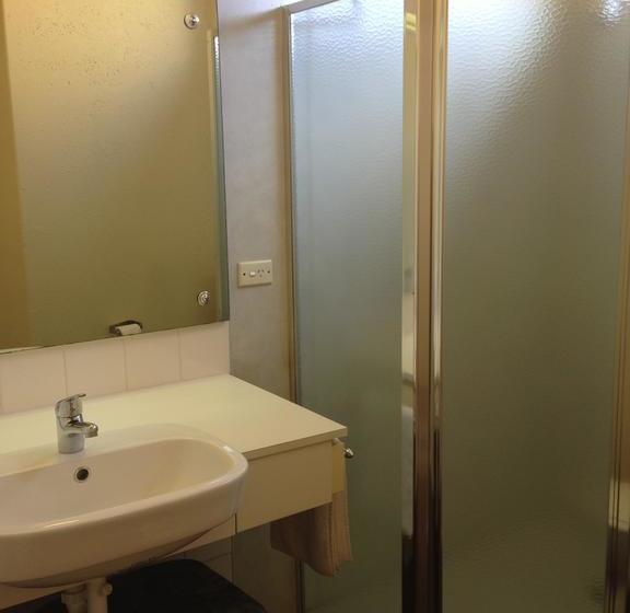 Abel Tasman Waterfront Motel Lakes Entrance | Lakes Entrance | Victoria | Australia 11