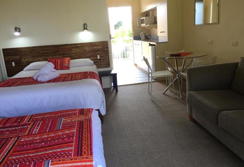 Abel Tasman Waterfront Motel Lakes Entrance | Lakes Entrance | Victoria | Australia 2