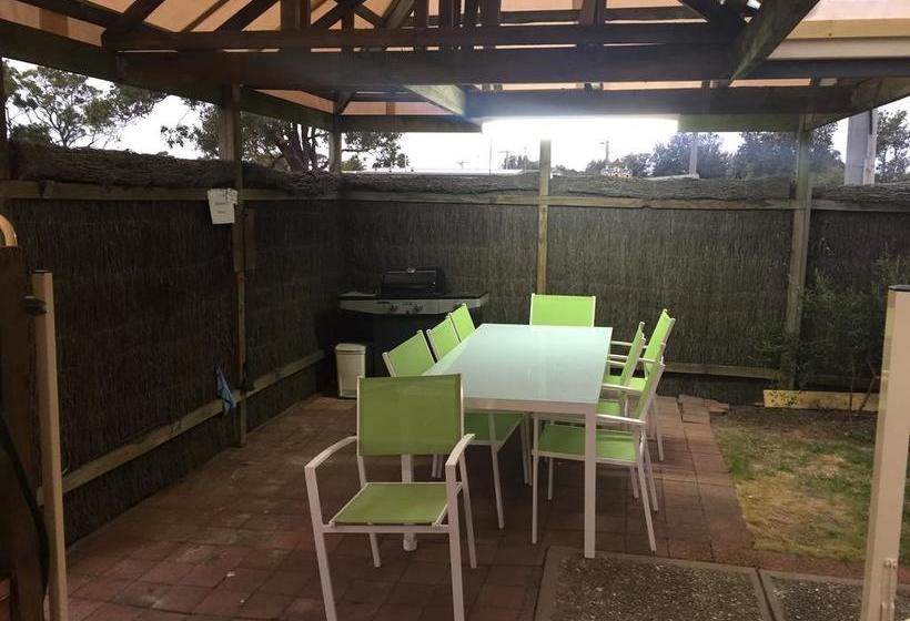 Abel Tasman Waterfront Motel Lakes Entrance | Lakes Entrance | Victoria | Australia 6