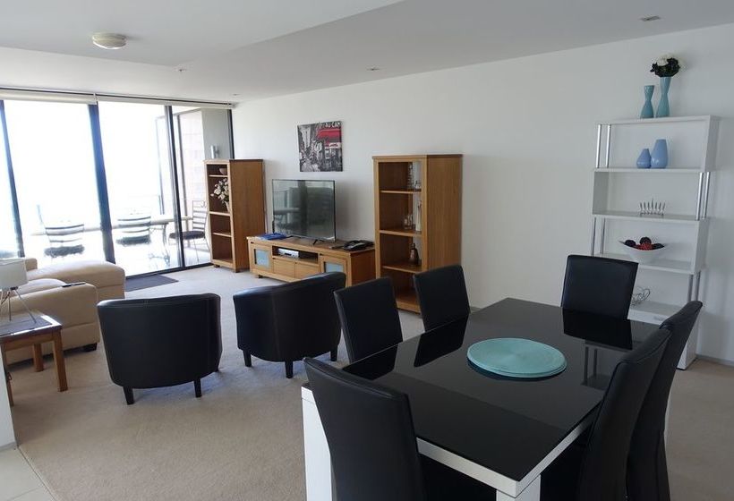 Ambience On Burleigh Beach | Burleigh Heads | Queensland | Australia 14