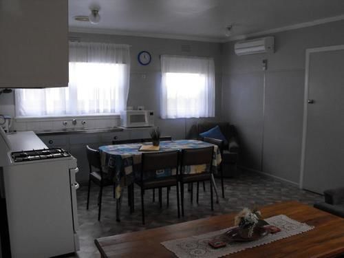 Anchorage Holiday Units | Lakes Entrance | Victoria | Australia 17