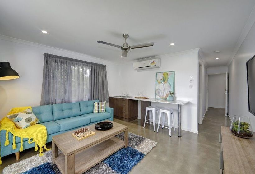 12th Tee Bed And Breakfast | Bargara | Queensland | Australia 14