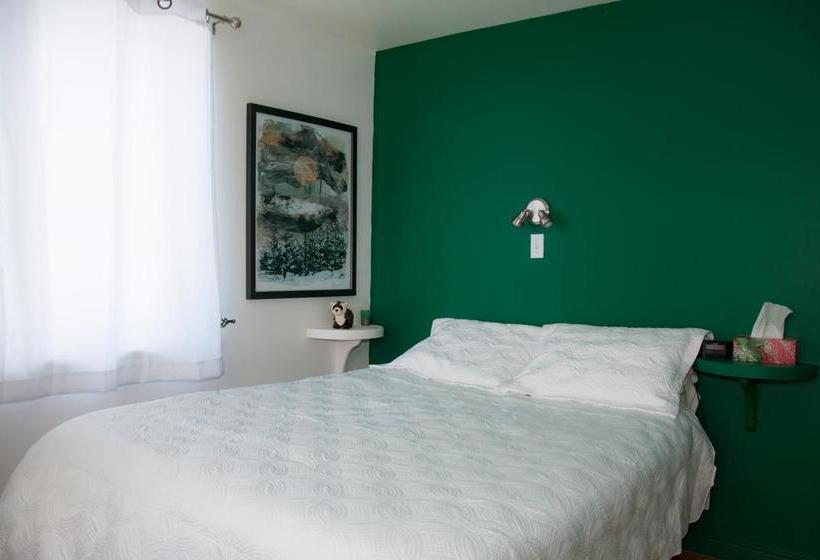 Bed and Breakfast Maison Des Rives | La Malbaie | Quebec | Canada 3