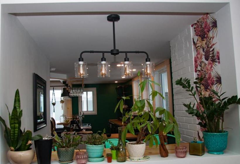 Bed and Breakfast Maison Des Rives | La Malbaie | Quebec | Canada 8