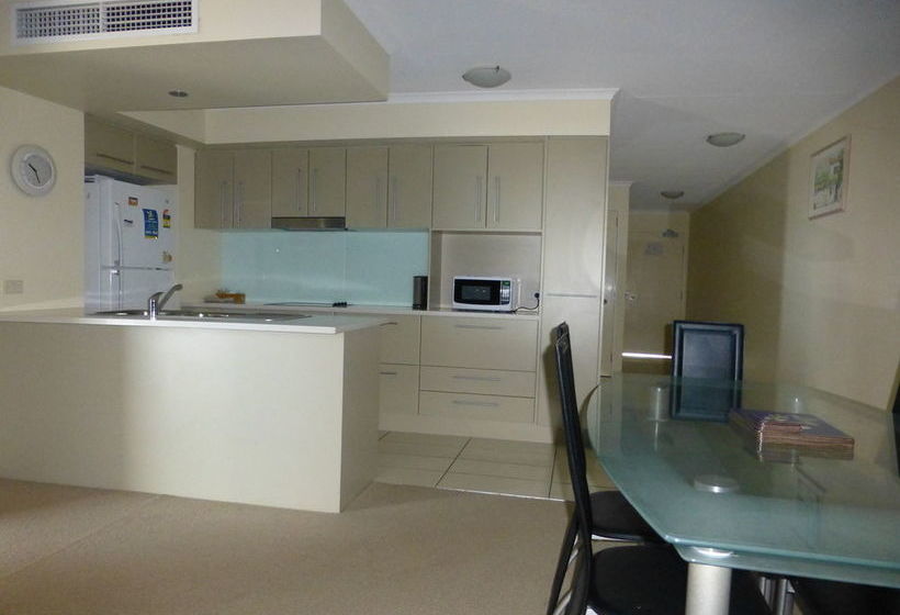 Salt On Kings Holiday Apartments | Caloundra | Queensland | Australia 2
