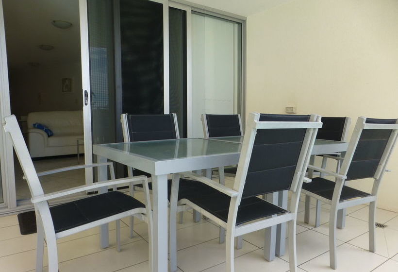 Salt On Kings Holiday Apartments | Caloundra | Queensland | Australia 6