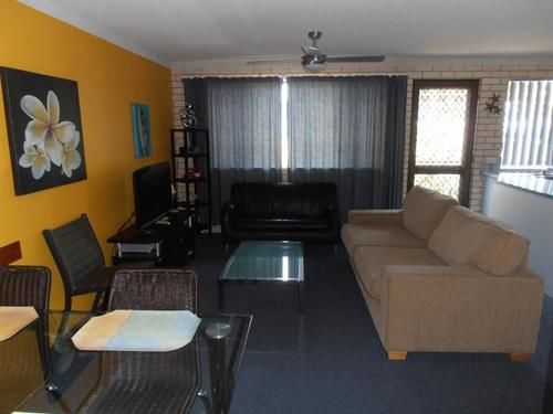 Beachside Court Holiday Apartments | Caloundra | Queensland | Australia 5