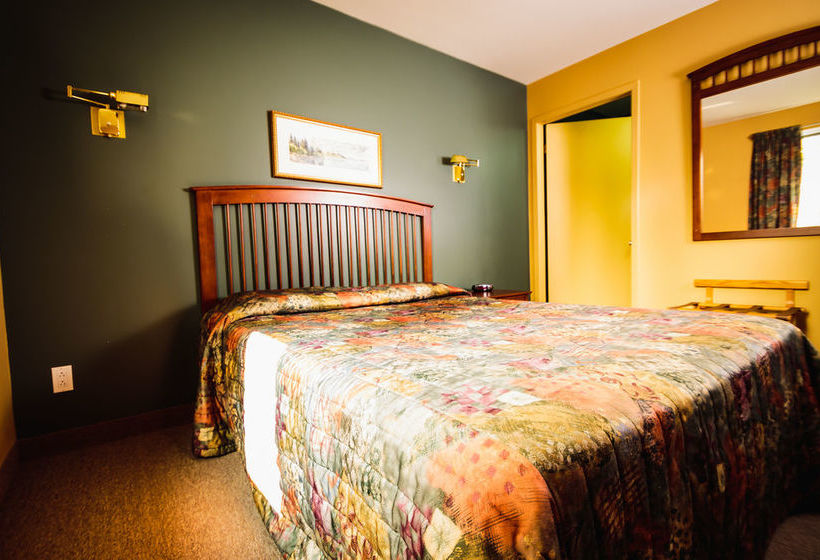 Resort Centre De Villegiature Dam-en-terre | Alma | Quebec | Canada 12