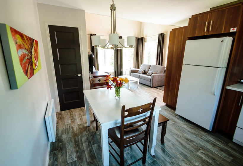 Resort Centre De Villegiature Dam-en-terre | Alma | Quebec | Canada 19