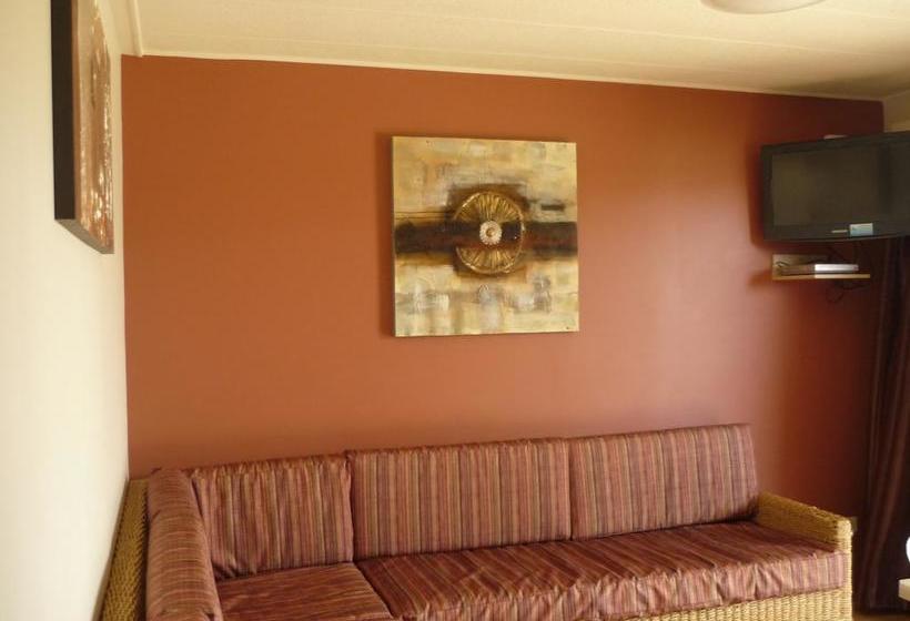 Wollongong Surf Leisure Resort | Wollongong | New South Wales | Australia 13