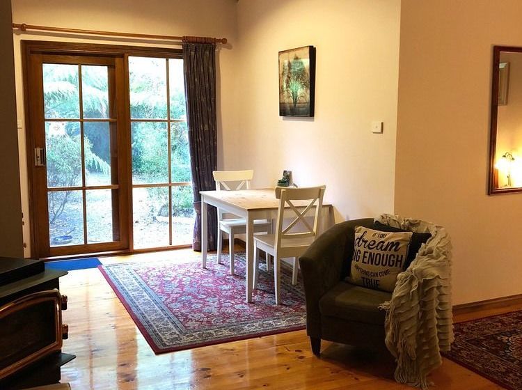 Bed and Breakfast Glenview Retreat | Melbourne | Victoria | Australia 1