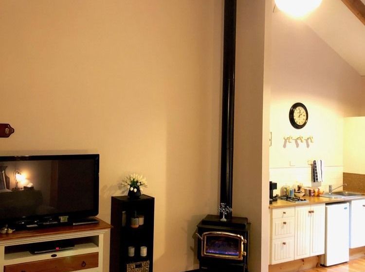 Bed and Breakfast Glenview Retreat | Melbourne | Victoria | Australia 13