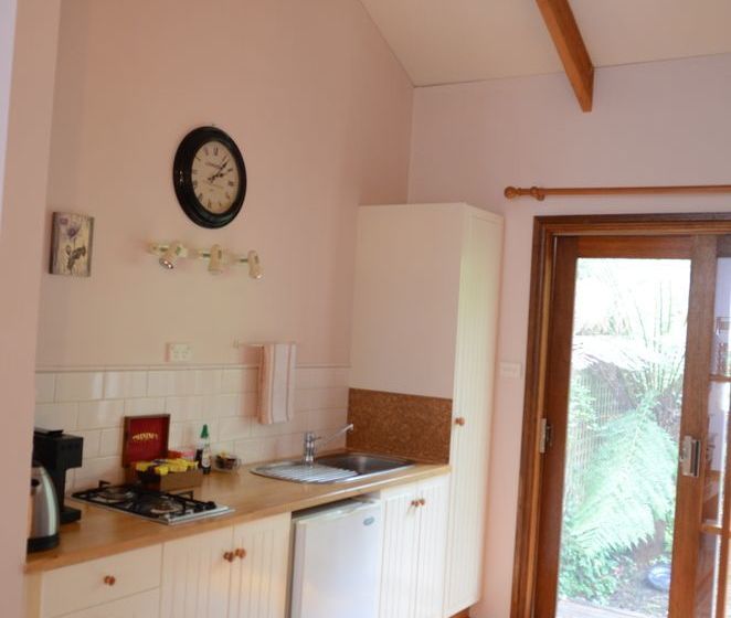 Bed and Breakfast Glenview Retreat | Melbourne | Victoria | Australia 8