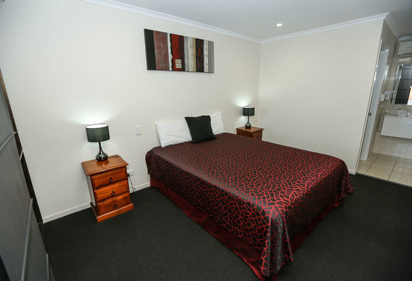 Amber Lodge Motel | Gladstone | Queensland | Australia 4