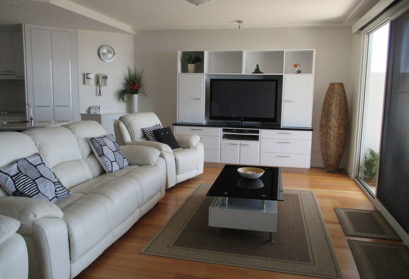 Tingeera | Hervey Bay | Queensland | Australia 13