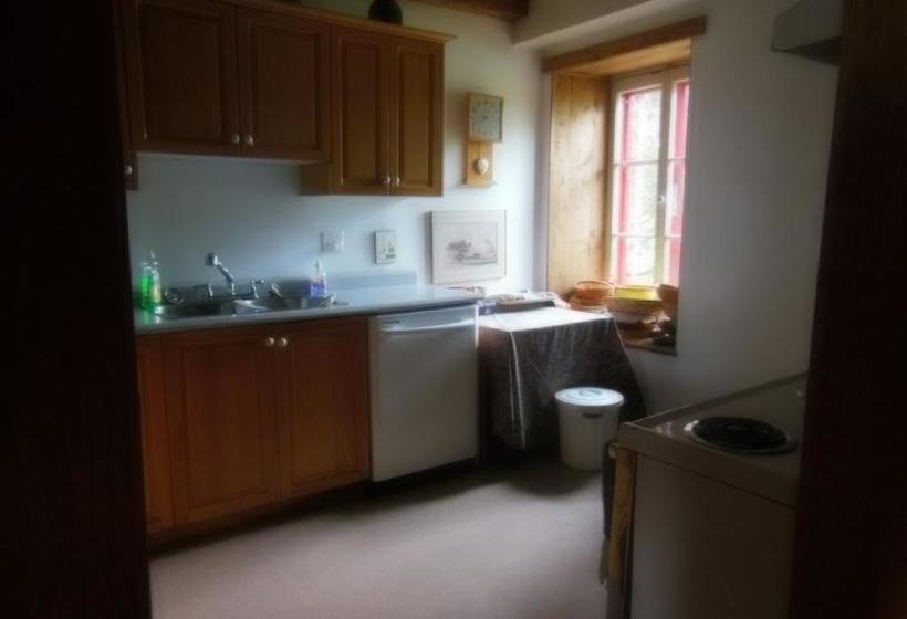 Hotel Le Clos Des Brumes | Boischatel | Quebec | Canada 12