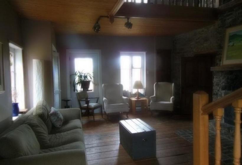 Hotel Le Clos Des Brumes | Boischatel | Quebec | Canada 14