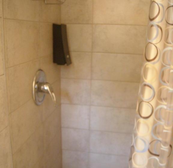 Motel & Restaurant De La Plage | Boischatel | Quebec | Canada 15