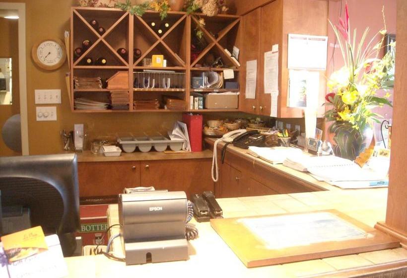 Motel & Restaurant De La Plage | Boischatel | Quebec | Canada 8