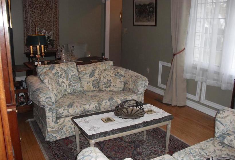 Hotel Le Troubadour | Niagara on the Lake | Ontario | Canada 5